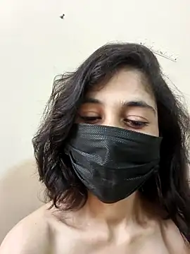 Snapshot of jiya_rawat_ chatting on 07-25-26, 10:24 jiya rawat online show from 07-25-26, 10:24