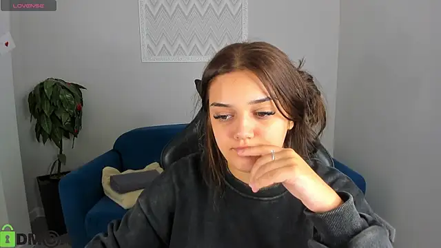 Aisha Sky online show from 07-26-26, 09:16