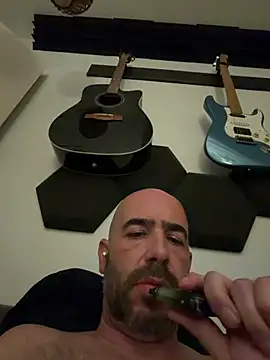 Snapshot of Vito2756 chatting on 07-17-26, 11:06 Vito2756 online show from 07-17-26, 11:06