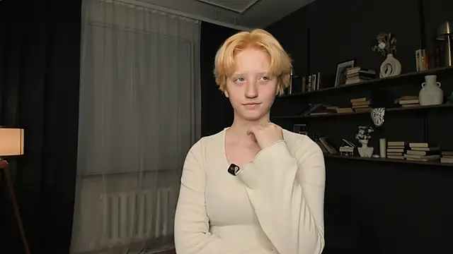KelleCullison online show from 07-23-26, 08:07