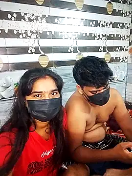 Snapshot of Tamil_555_Couples chatting on 07-27-26, 07:10 Tamil 555 Couples online show from 07-27-26, 07:10