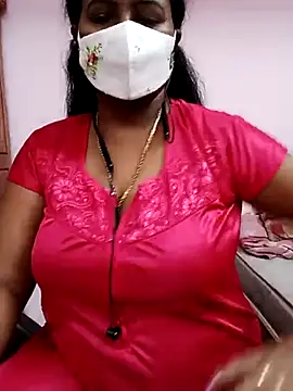 Snapshot of sweetkeerthi chatting on 07-26-26, 01:29 sweetkeerthi online show from 07-26-26, 01:29
