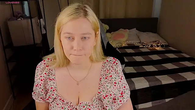 Snapshot of AmeliaxCandy chatting on 07-27-26, 08:54 AmeliaxCandy online show from 07-27-26, 08:54