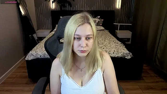Snapshot of AmeliaxCandy chatting on 08-01-26, 08:46 AmeliaxCandy online show from 08-01-26, 08:46