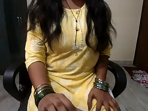 Snapshot of Sassy_snehaa chatting on 07-25-26, 03:20 Sassy snehaa online show from 07-25-26, 03:20