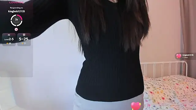 Snapshot of AmiliYan chatting on 05-16-26, 10:36 AmiliYan online show from 05-16-26, 10:36