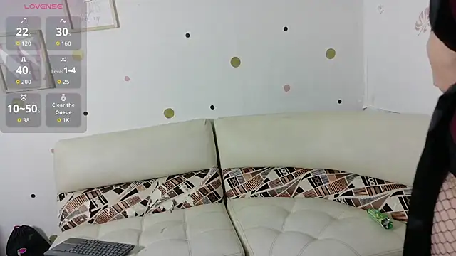 Emilyblosom-y-MiaRose online show from 07-25-26, 05:32