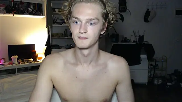 Snapshot of Daniel_yamm chatting on 07-26-26, 03:30 Daniel yamm online show from 07-26-26, 03:30