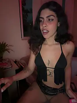 Snapshot of Amaya-love chatting on 08-08-26, 06:04 Amaya-love online show from 08-08-26, 06:04