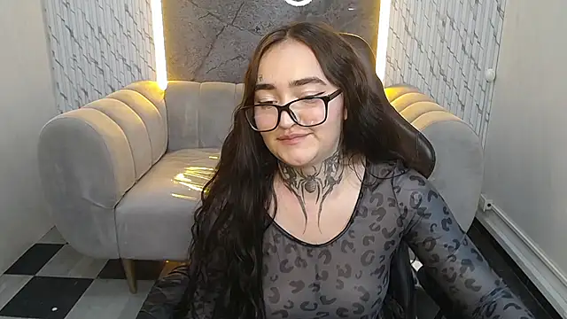 Vickky B online show from 07-28-26, 04:39