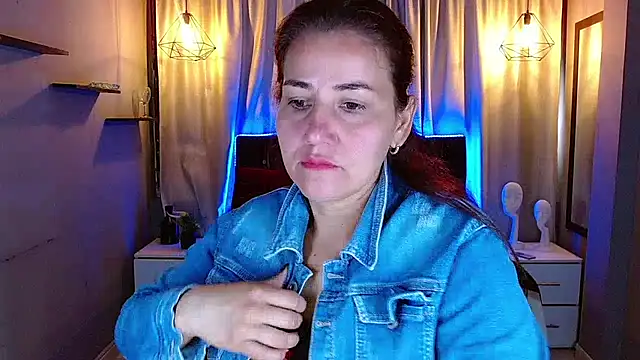 Snapshot of kathekitten chatting on 07-20-26, 07:38 kathekitten online show from 07-20-26, 07:38