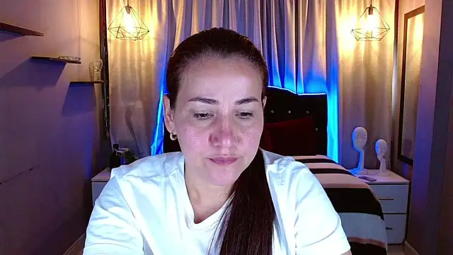 Snapshot of kathekitten chatting on 07-21-26, 08:11 kathekitten online show from 07-21-26, 08:11