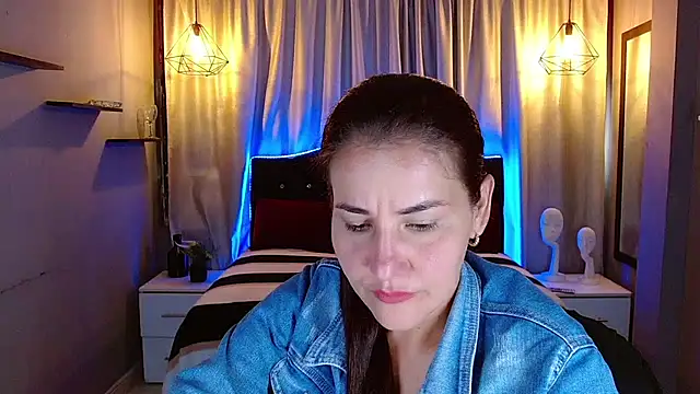 Snapshot of kathekitten chatting on 07-24-26, 07:56 kathekitten online show from 07-24-26, 07:56