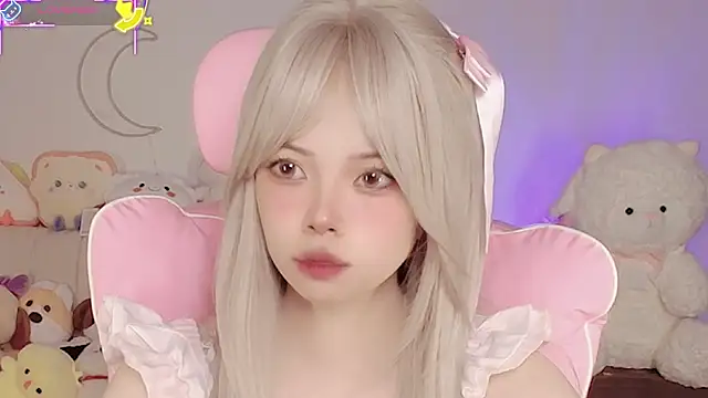  MiMiii  online show from 08-01-26, 12:10