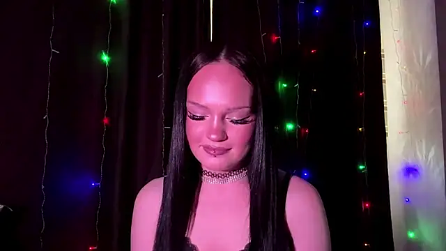 CarmeliaGentelia online show from 07-15-26, 04:01