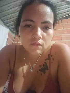 Snapshot of Leidy12 chatting on 08-04-26, 02:37 Leidy12 online show from 08-04-26, 02:37