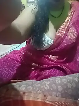 Snapshot of Cutie_Alia chatting on 07-19-26, 11:25 Cutie Alia online show from 07-19-26, 11:25