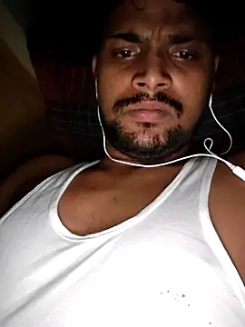 Snapshot of loverji chatting on 07-27-26, 04:47 loverji online show from 07-27-26, 04:47