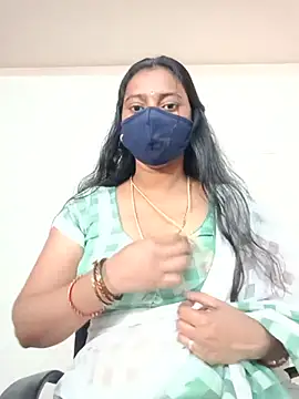 Snapshot of laxi_tamilponnu chatting on 07-15-26, 05:02 laxi tamilponnu online show from 07-15-26, 05:02
