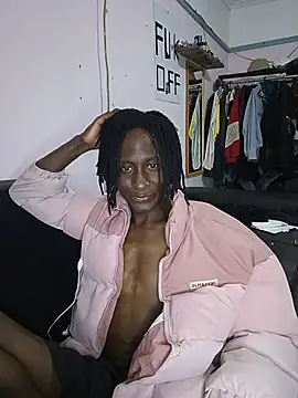 Snapshot of TryingExpiry chatting on 07-25-26, 07:11 TryingExpiry online show from 07-25-26, 07:11