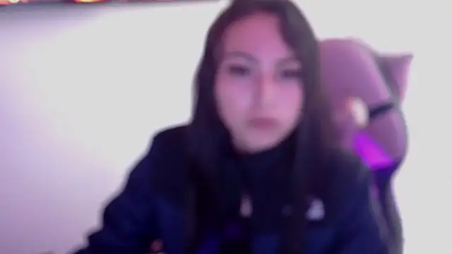 Snapshot of holly_rosee chatting on 07-28-26, 11:17 holly rosee online show from 07-28-26, 11:17