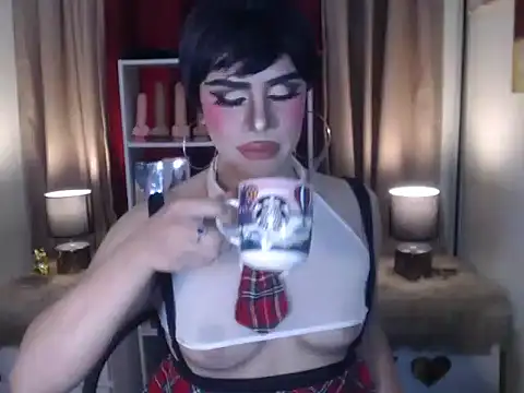 Snapshot of TsAnneNathalie chatting on 07-28-26, 11:58 TsAnneNathalie online show from 07-28-26, 11:58