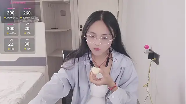 yishan-22 online show from 07-18-26, 06:50