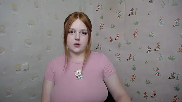 Snapshot of LeraSi66 chatting on 07-24-26, 01:42 LeraSi66 online show from 07-24-26, 01:42