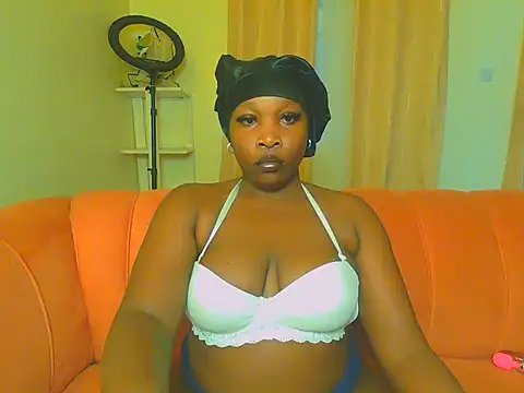 Snapshot of Tamara_mercillo chatting on 07-14-26, 05:45 Tamara mercillo online show from 07-14-26, 05:45