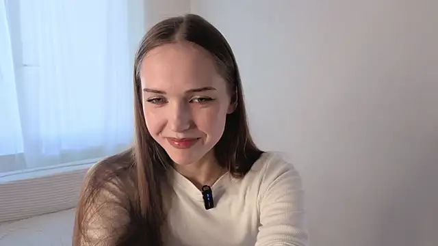 HopeWiltsey online show from 07-18-26, 01:26