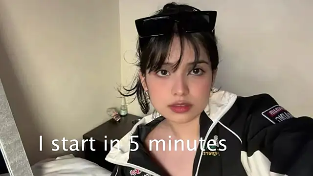 Snapshot of yurii_petite chatting on 07-22-26, 11:46 yurii petite online show from 07-22-26, 11:46