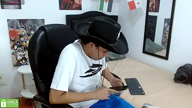 Snapshot of ethan_cortes chatting on 07-16-26, 08:04 ethan cortes online show from 07-16-26, 08:04