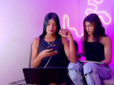 Snapshot of Allison_baby_ chatting on 07-24-26, 04:54 Allison baby online show from 07-24-26, 04:54
