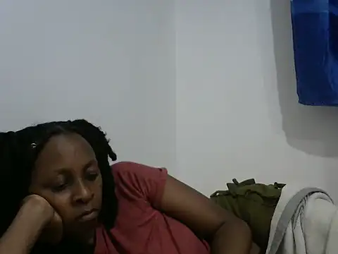 Snapshot of yolanda2 chatting on 07-23-26, 01:58 yolanda2 online show from 07-23-26, 01:58