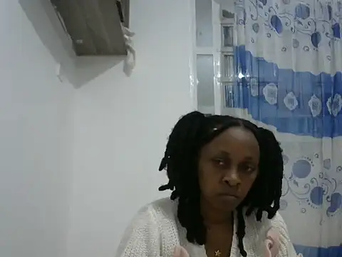 Snapshot of yolanda2 chatting on 07-30-26, 04:06 yolanda2 online show from 07-30-26, 04:06