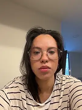 rose allure1 online show from 07-31-26, 04:28