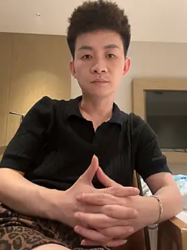 liqi 520 online show from 07-14-26, 03:07