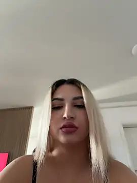 AstridJade online show from 07-20-26, 12:29