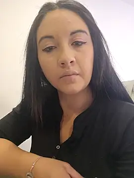 Snapshot of Melany_cute_Ariadna chatting on 07-19-26, 08:01 Melany cute Ariadna online show from 07-19-26, 08:01