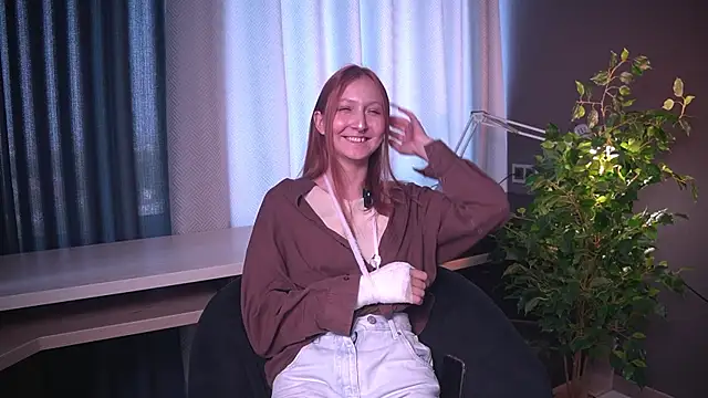 TarahStarliper online show from 07-21-26, 04:37