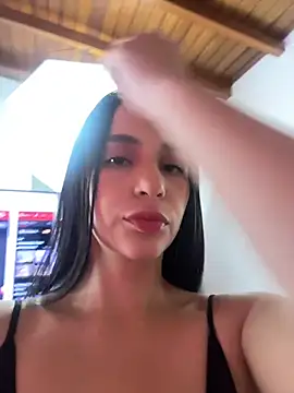 Snapshot of LilieSnow chatting on 07-20-26, 11:34 LilieSnow online show from 07-20-26, 11:34