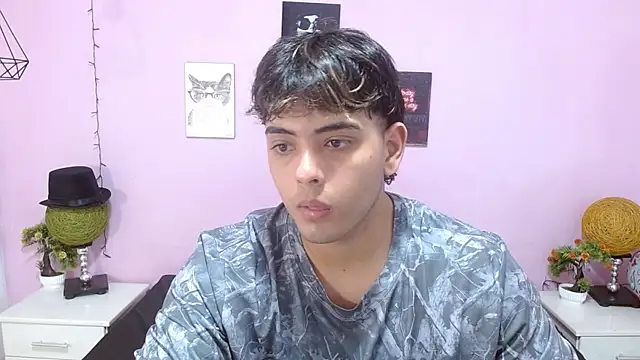 zayne lyon online show from 07-16-26, 11:49