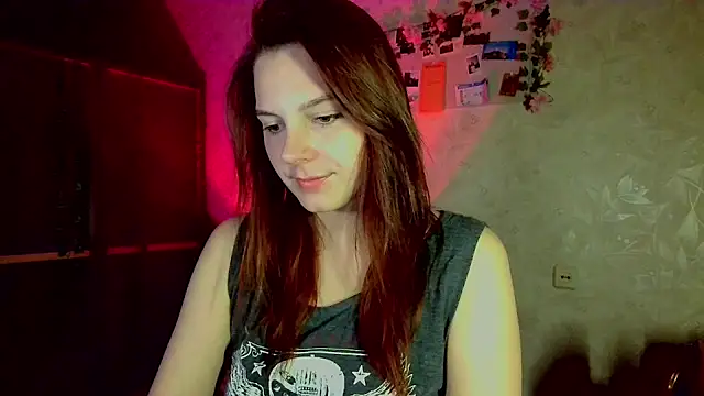 EvaShinee online show from 07-26-26, 09:32