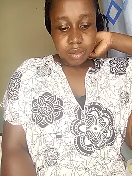 Snapshot of lover-queen chatting on 07-26-26, 11:39 lover-queen online show from 07-26-26, 11:39