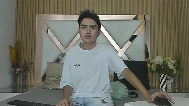 Snapshot of CarlosANDMaicol chatting on 07-18-26, 07:17 CarlosANDMaicol online show from 07-18-26, 07:17