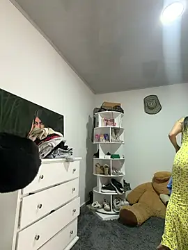 cloe bella online show from 07-30-26, 06:29