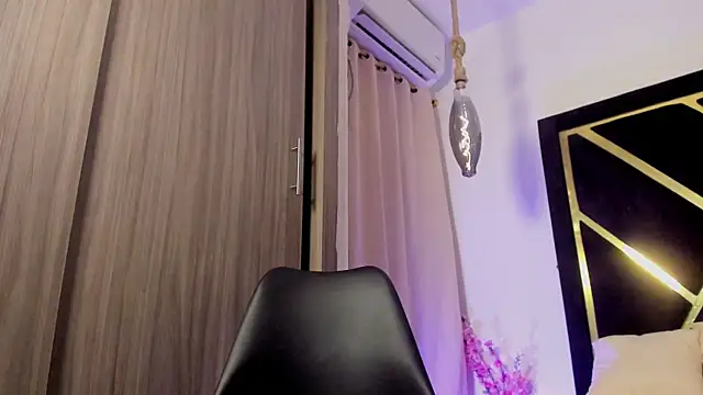 tiago noir online show from 07-22-26, 03:53