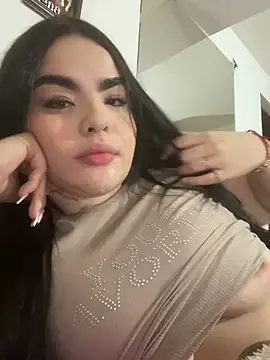 Snapshot of Angelica_big69 chatting on 07-18-26, 04:11 Angelica big69 online show from 07-18-26, 04:11