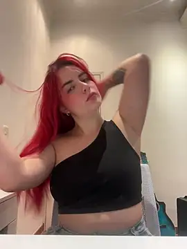 Snapshot of Soffi_hoot chatting on 07-21-26, 03:20 Soffi hoot online show from 07-21-26, 03:20