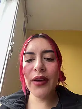 Snapshot of Soffi_hoot chatting on 07-29-26, 09:35 Soffi hoot online show from 07-29-26, 09:35